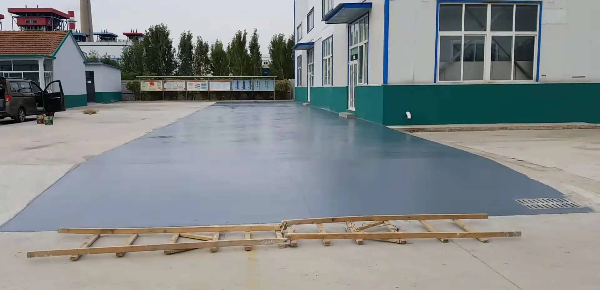 南开车间厂房地坪漆修补翻新